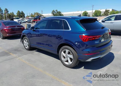 2020 Audi Q3 Premium 45 Tfsi Quattro Tiptronic z USA, uszkodzony, nr VIN WA1AECF3XL1119756